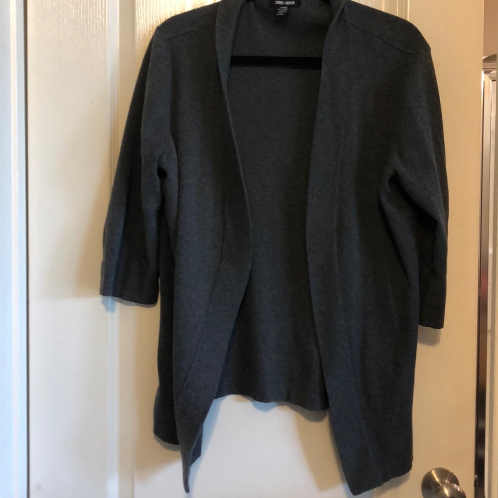 Spring and Mercer size large dark gray cardigan